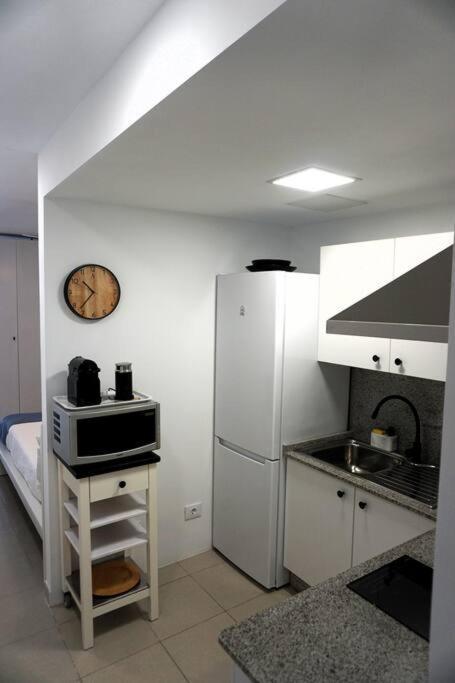 Apartamento Primera Linea Playa Las Palmas Exterior photo