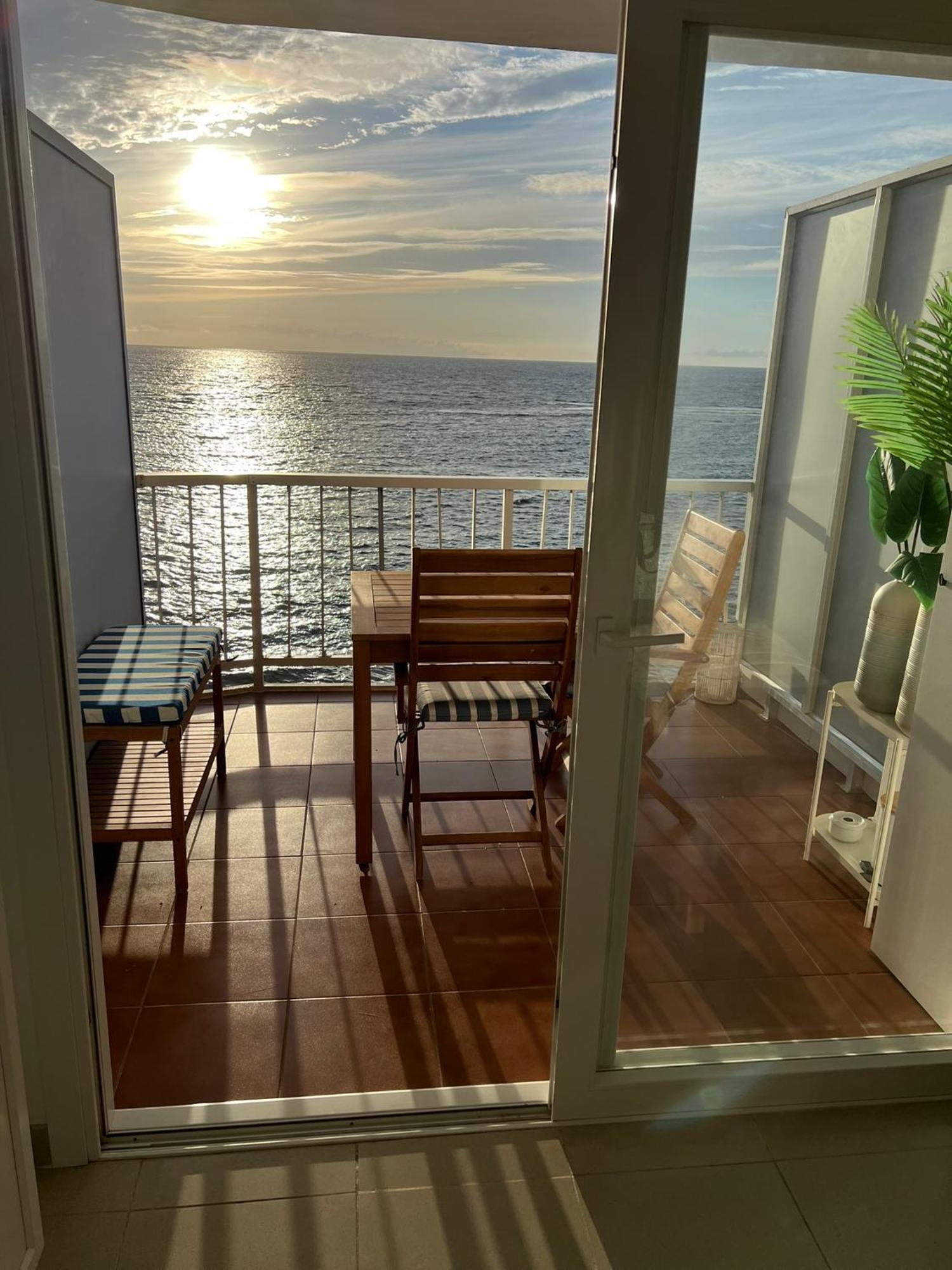 Apartamento Primera Linea Playa Las Palmas Exterior photo